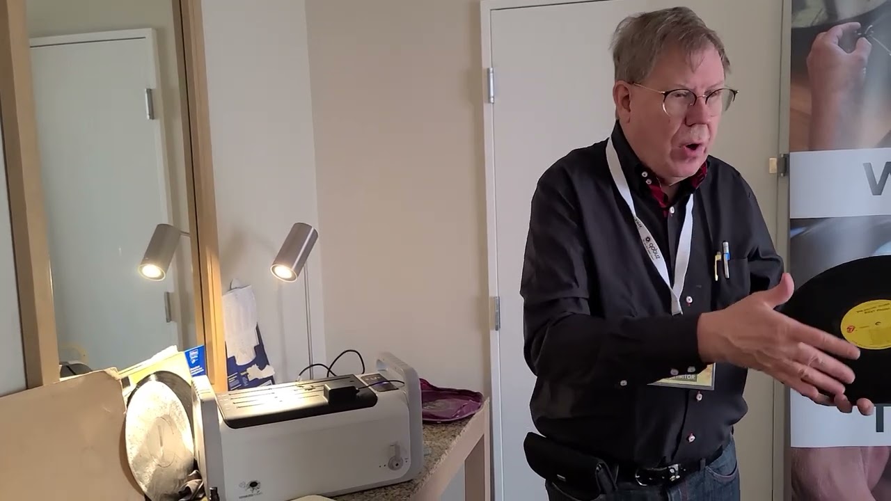 Kirmuss Record Cleaning Demo Pt1 of Day 2 - Florida Audio Show 2022