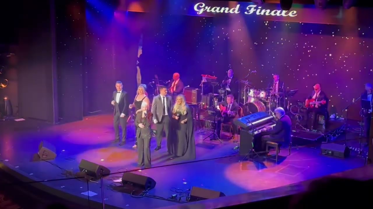 Music medley - Grand Finale Show on Gertrude Byrne All Star Cruise 2025