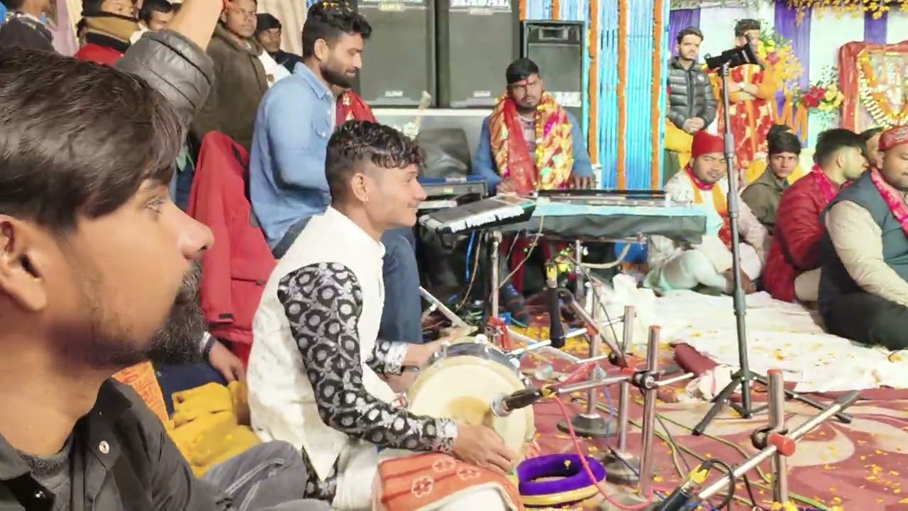 शानदार म्यूजिक टीम विशाल ए और अमजद भाई ढोलक 🙏🙏❤️❤️🙏🙏