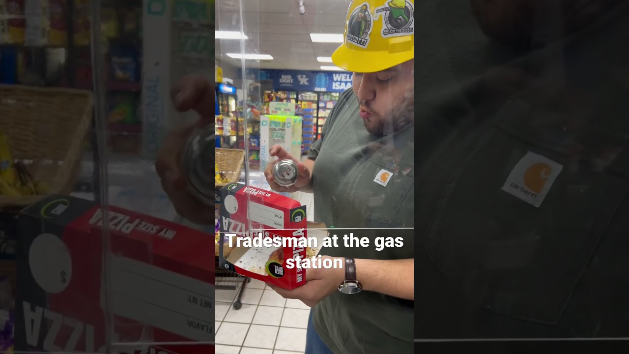 Tradesman at gasstation #comedy #funny #viral #gasstation #funnyviral #viralcomedy