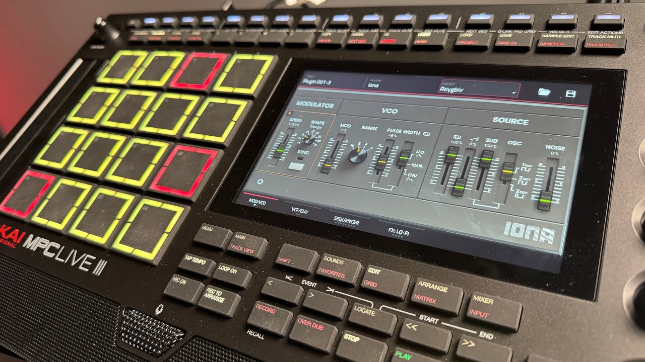 Сделал сумасшедший бит на MPC Live 3 с помощью новой AIR IONA🔥