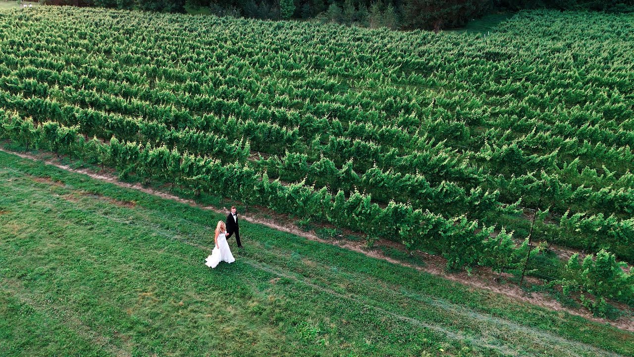 THE BEST WEDDING at Kurtz Orchard in NIAGARA | | Trailer | Kendra + Paul