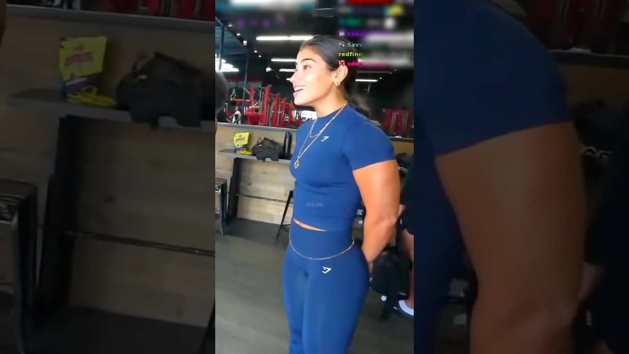 Цинна на фигуре Сары Саффари 😳
