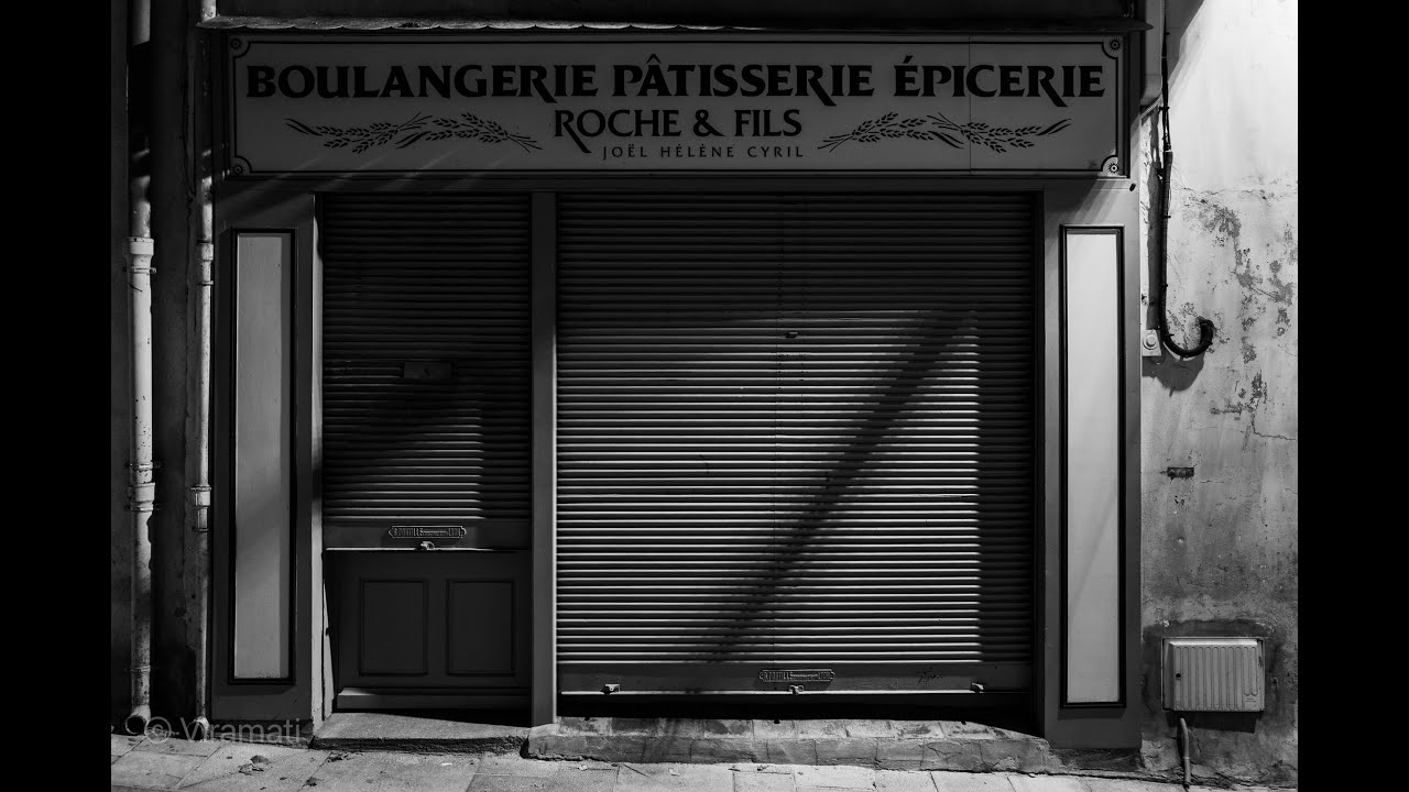 Ménebres by night. Leica Q2 monochrom