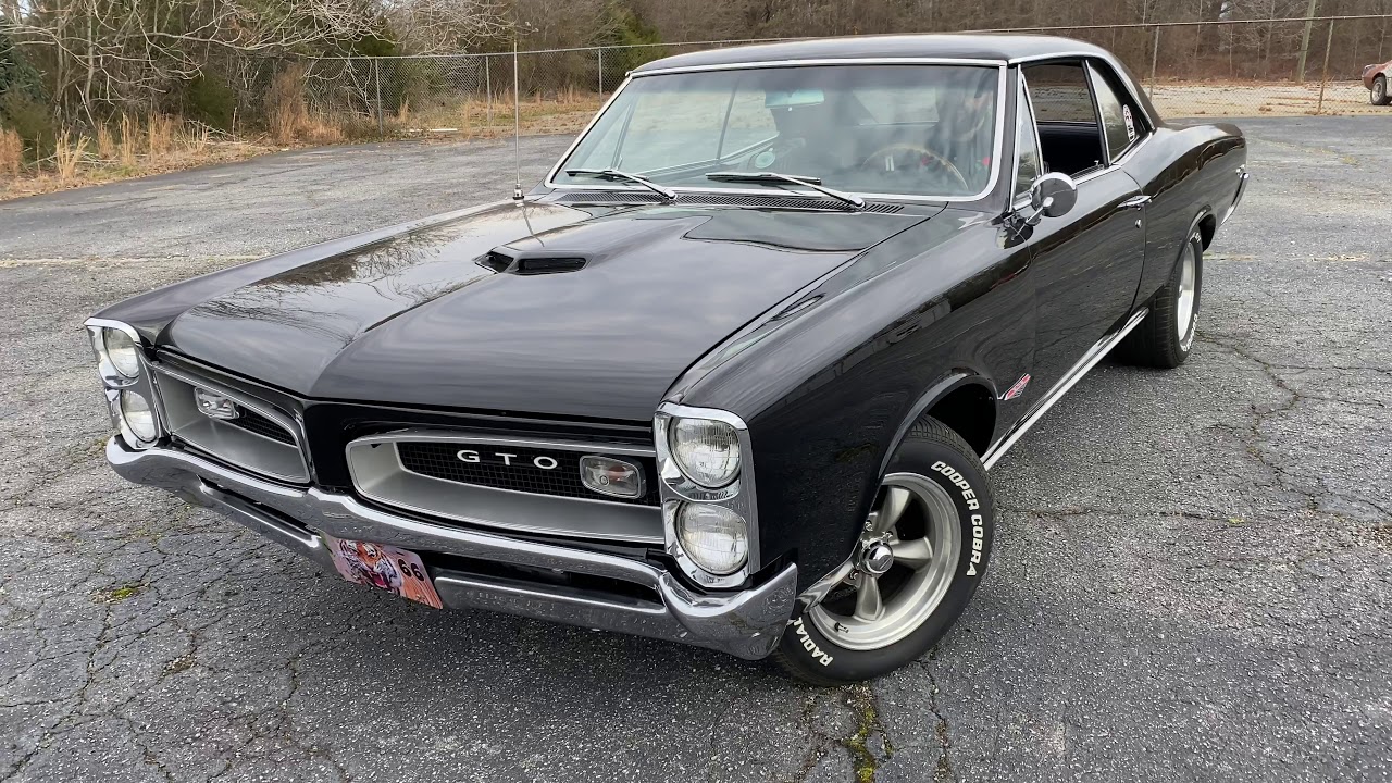 600hp 1966 Pontiac GTO with Black Widow Venom mufflers