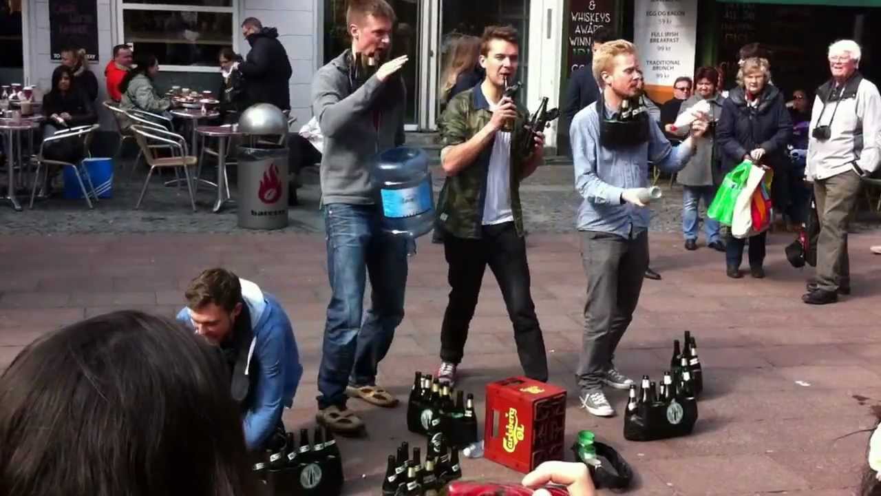 The Bottle Boys / Flaskedrengene