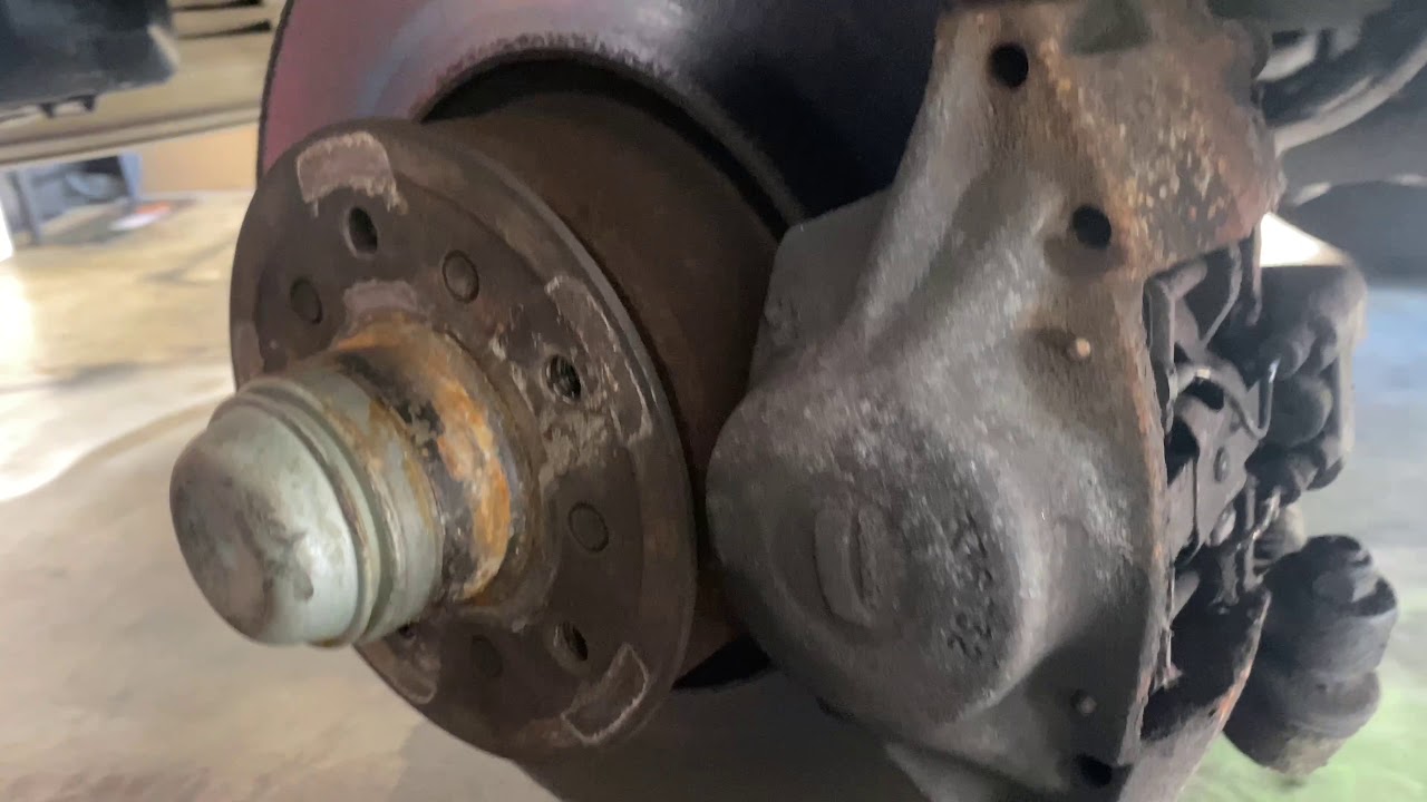 HOW TO CHANGE BRAKE PADS 1989 Mercedes 560SEC 560 SEL 380 SE 300SE 460SE 500SE