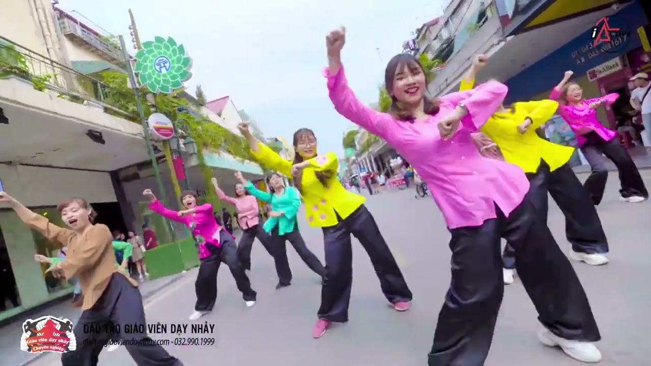 SÀI GÒN ĐẸP LẮM - Tramon Remix | Bài nhảy 30/04 | Zumba Dance | Este