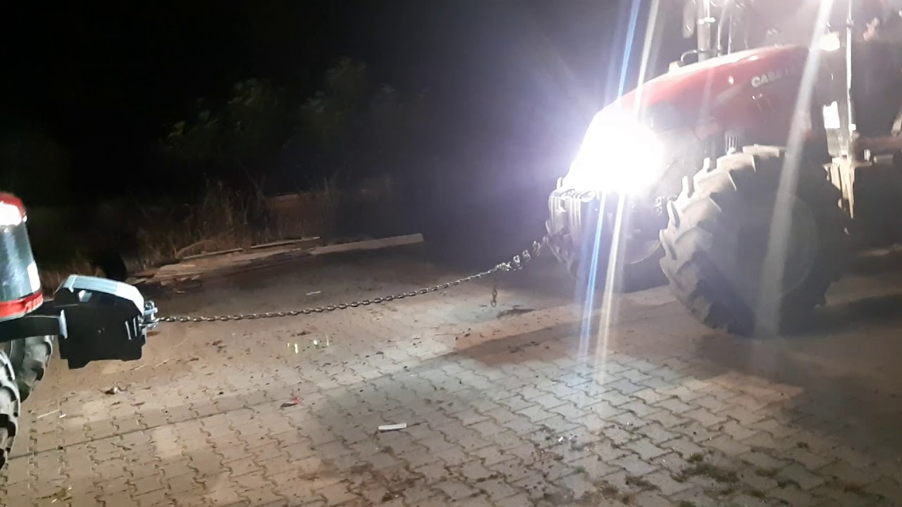 Massey ferguson 4707 Case 105C &ccedil;ekişmesi
