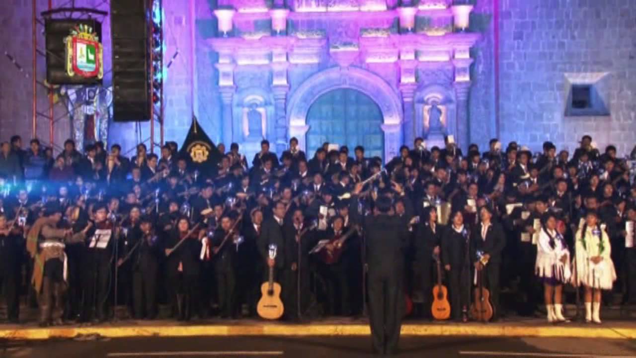 01 Estudiantina Unificada 2013-Himno a Puno-Manuel A Quiroga