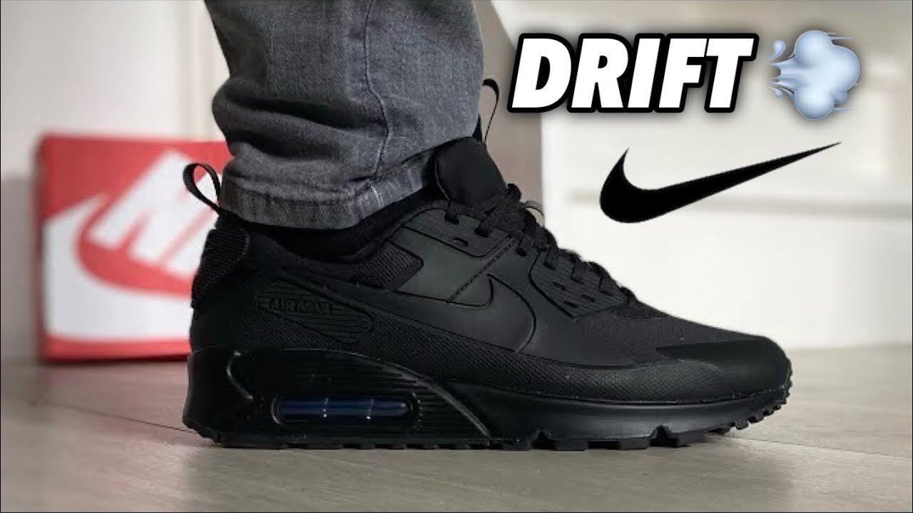Светоотражающие! Обзор и описание кроссовок NIKE AIR MAX 90 DRIFT TRIPLE BLACK
