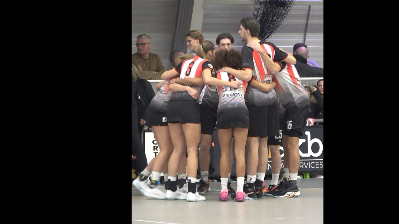 Korfbalvereniging Fortuna/Ruitenheer tegen Dalto op 2 november 2025.