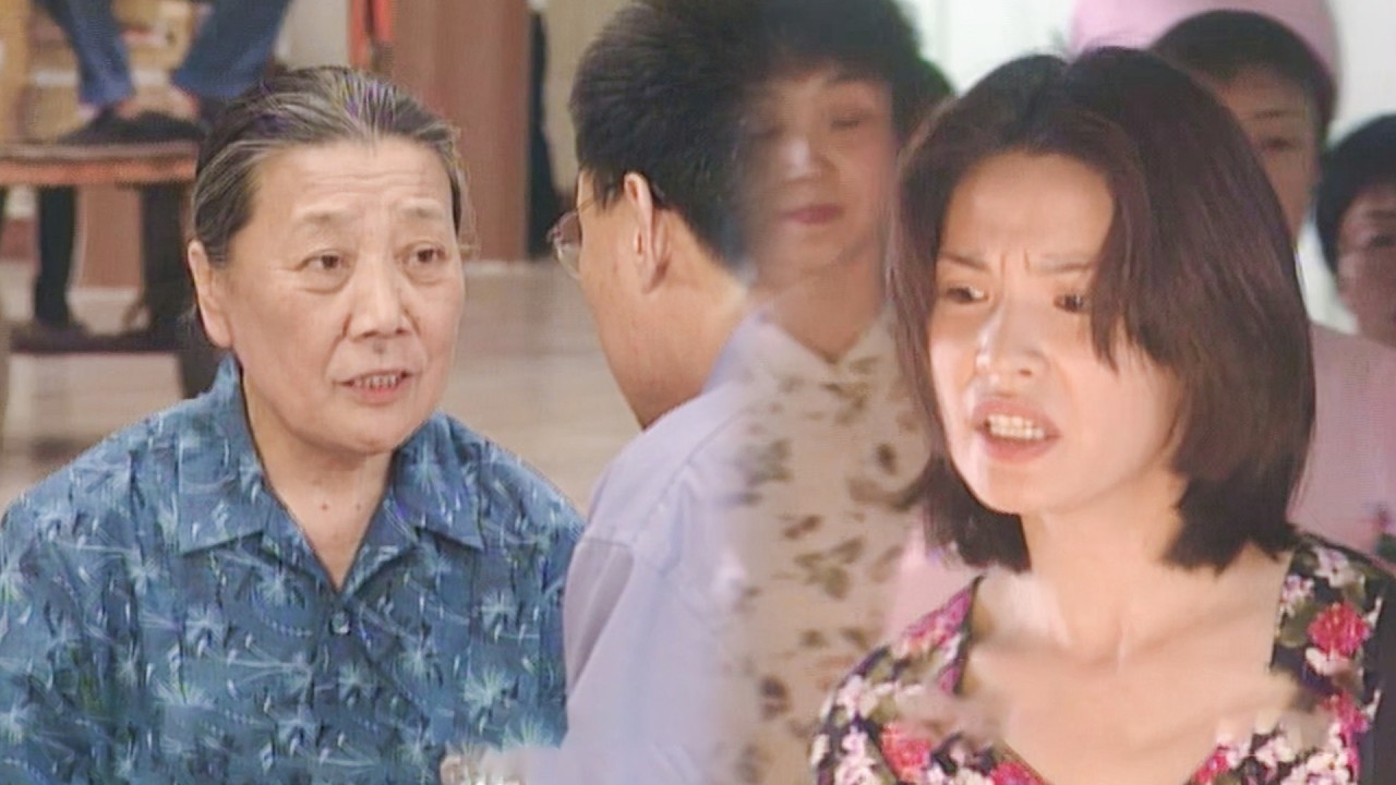 妻子瞧不起農村來的婆婆，竟將她丟在火車站置之不理！#狗血 #家庭倫理 #婆媳