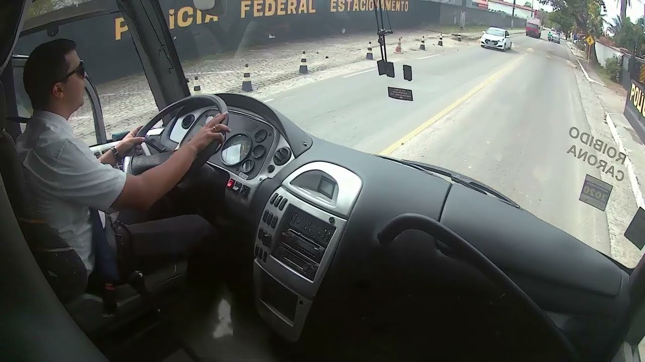 Operando Mercedes O-500 R - Câmbio alavanca