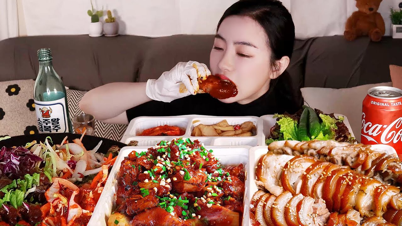 족발은 뜯어야 제맛이제!!맞제?😎매콤한 불족발,따끈한 온족발!!소주 부르는 족발먹방(ft.막국수)Jokbal mukbang豚足モッパン。猪蹄吃播 ม็อกบังจ๊กบัลแกเรีย