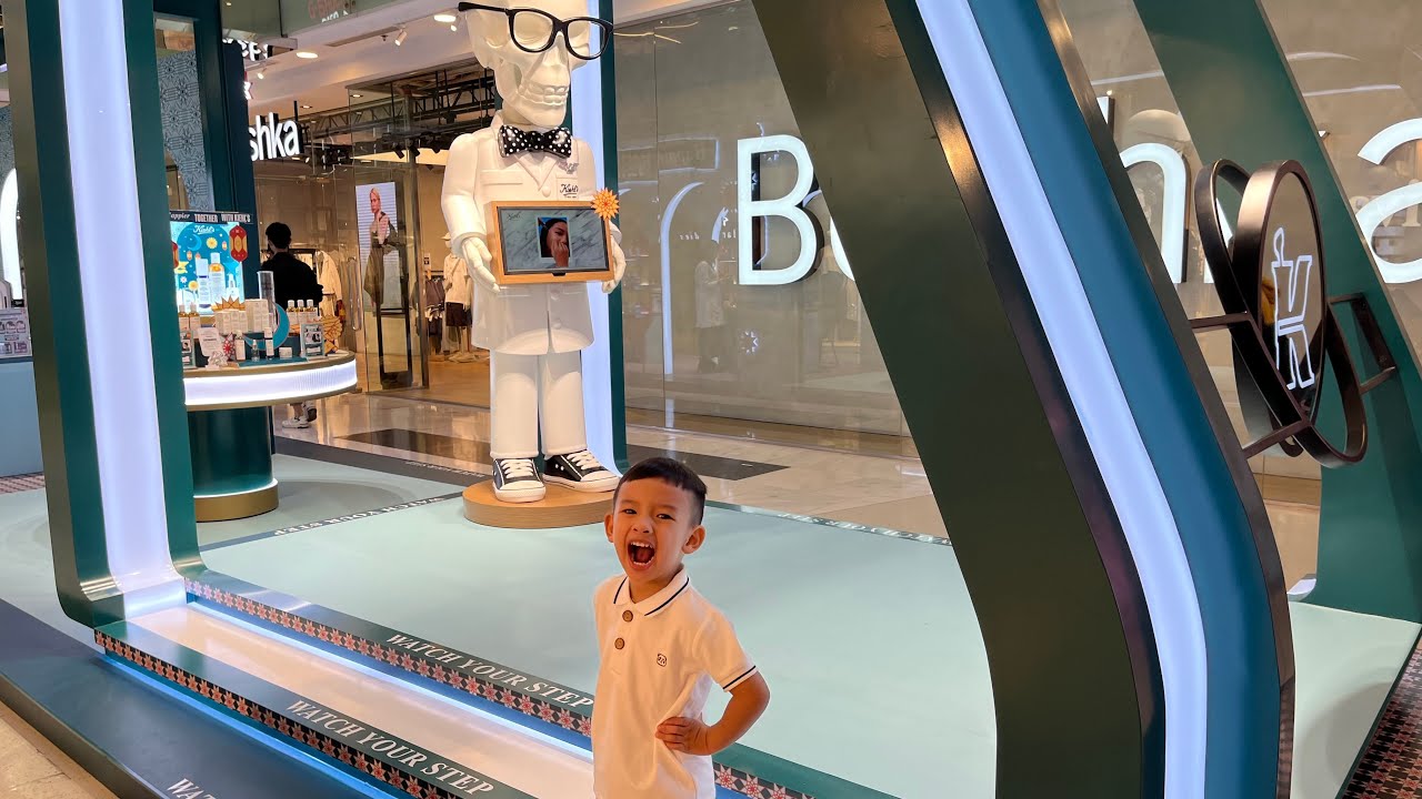 NGABUBURIT SAMBIL BELANJA BUAT LEBARAN DI MALL GRAND INDONESIA