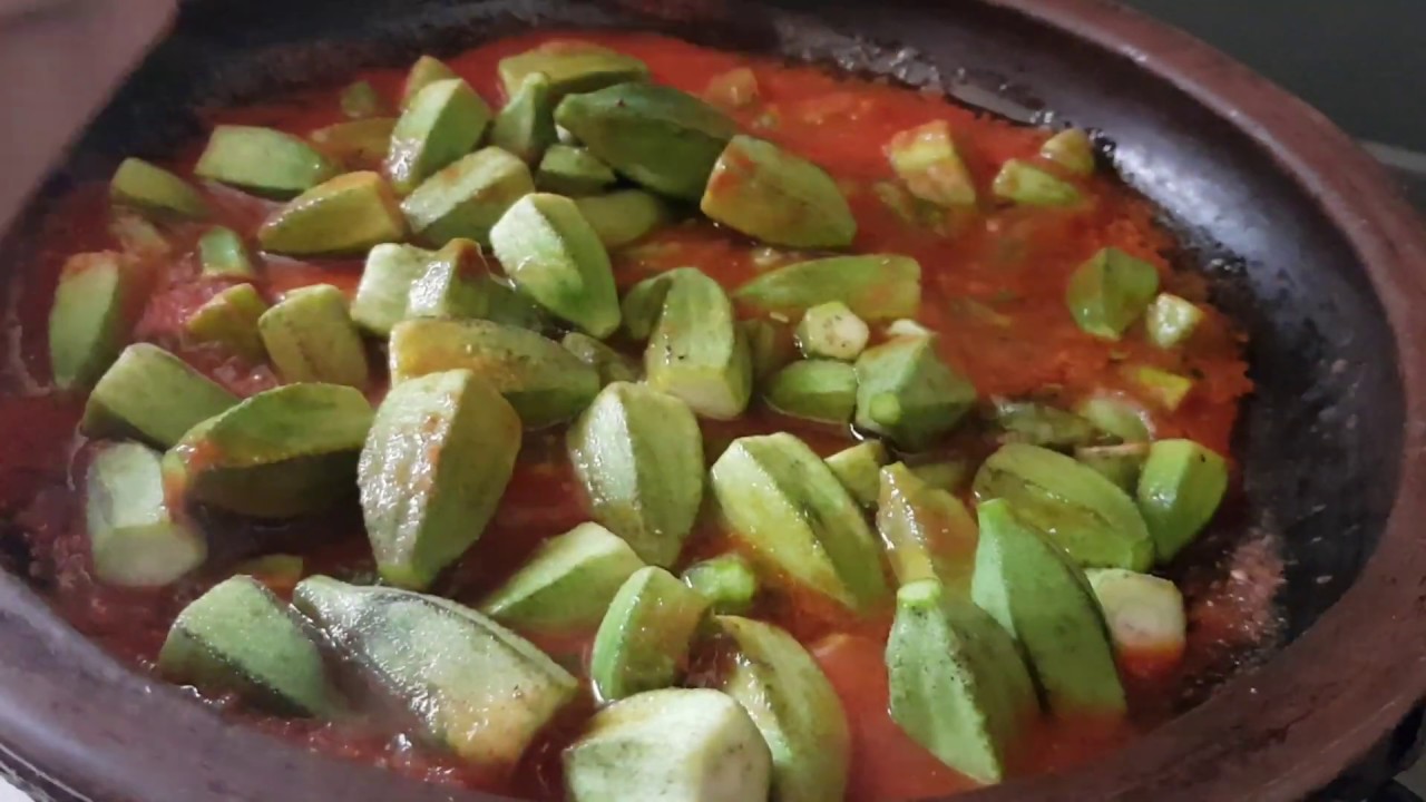 طاجين الملوخية على الطريقة المغربية tajine de mloukhia recette marocaine