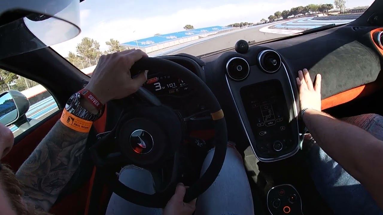 McLaren 600LT VS Mclaren 765LT - On Board Track Circuit Paul Ricard