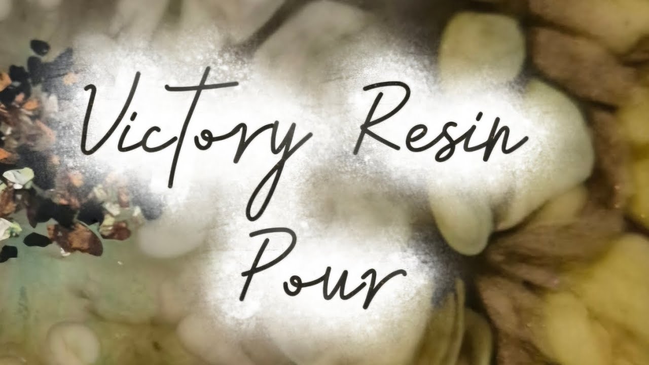 #119 Victory Resin Flower Pour