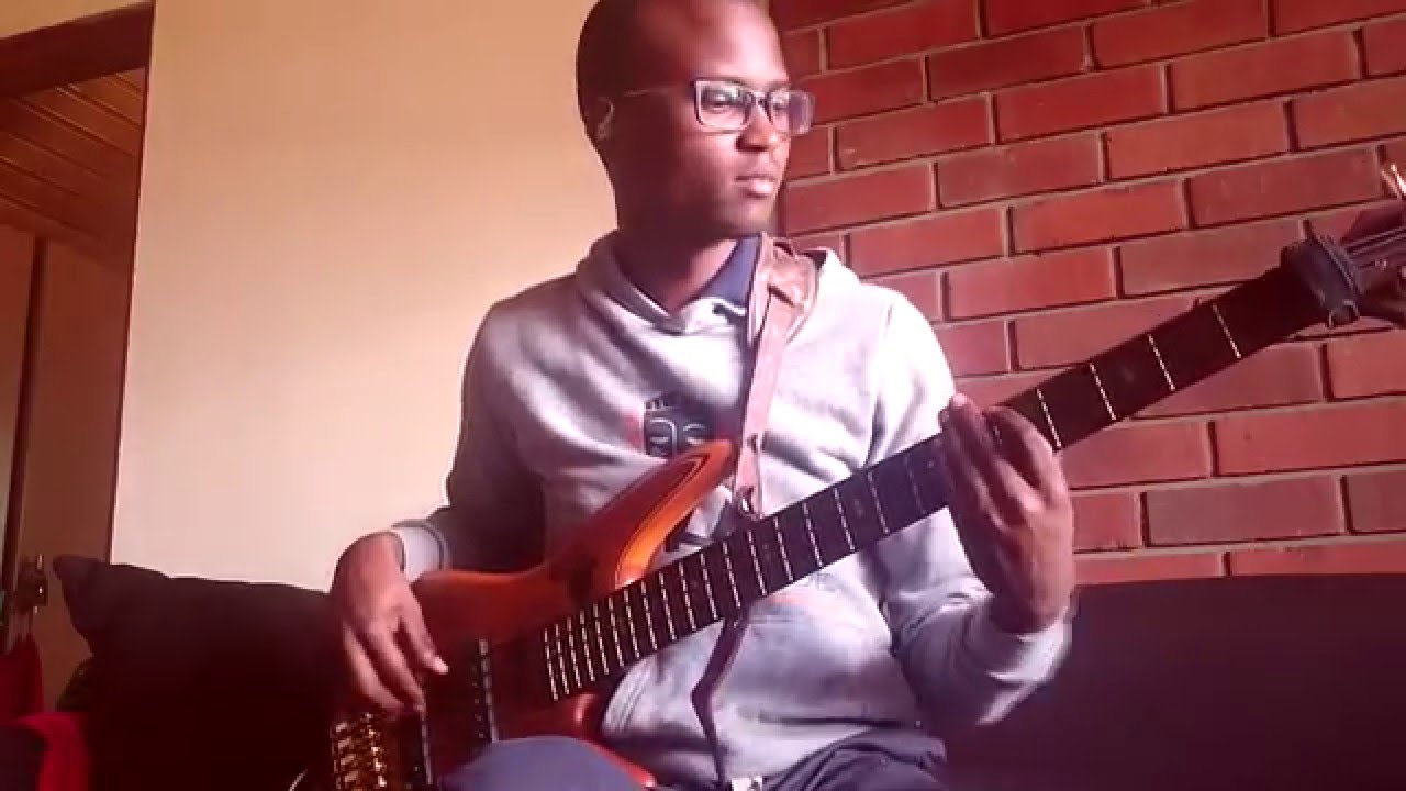Ninanoki - Nameless ft. Amani (Bass Cover) | #GrooveThursday with Flying Bassman