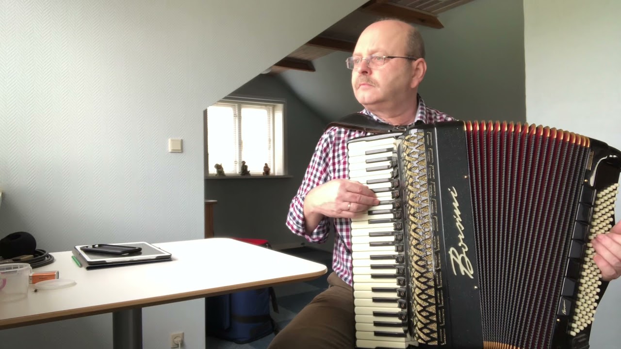 I Skovens Dybe Stille Ro Trad. Folkemelodi. #321