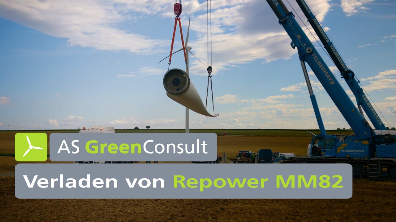 Verladen von Repower MM82 Windkraftanlage