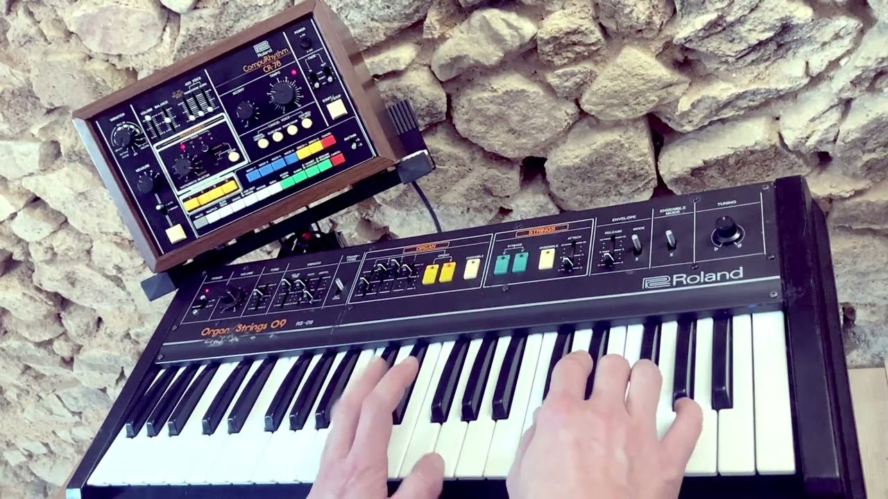 Roland RS-09 MKII string and organ synth