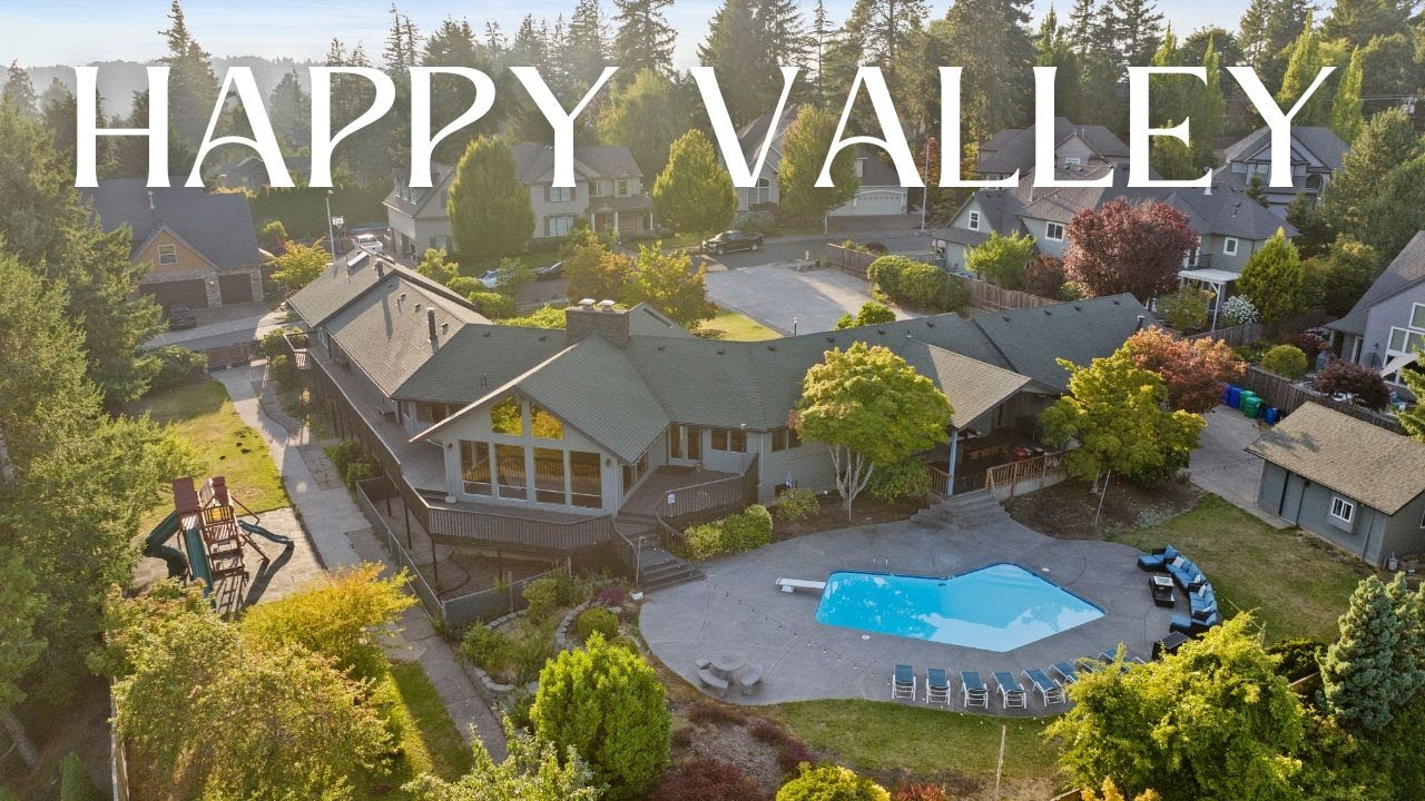 14330 SE Donatello Loop in Happy Valley, Oregon