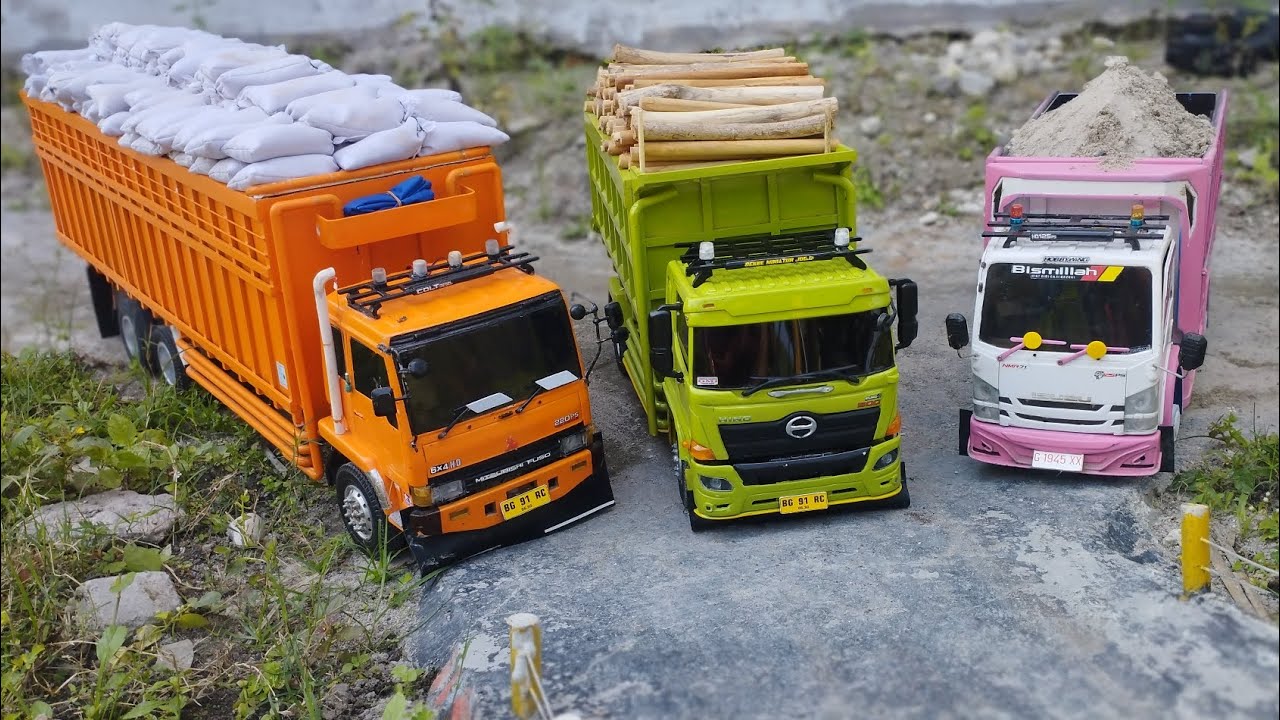AKSI KE #40 Terjebak Dijembatan KERAMAT Truck Oleng Hino500 ENGKEL Truk Fuso 220ps Truk Isuzu Nmr71