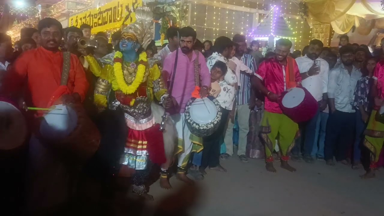 Veeragase kunitha#shivatemple#at akshayapuri#