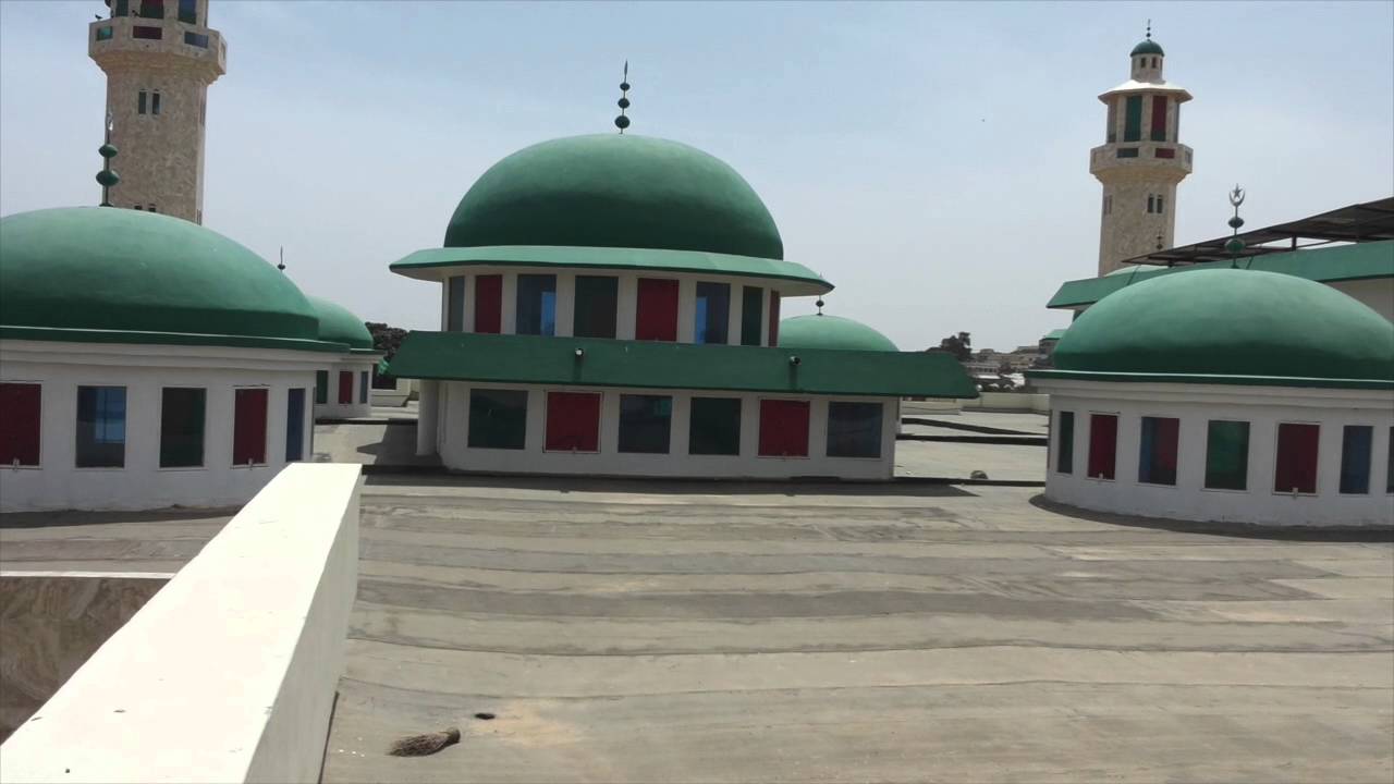 REPORTAGE : A LA DECOUVERTE DE LA NOUVELLE MOSQUEE DE DIAGUILY