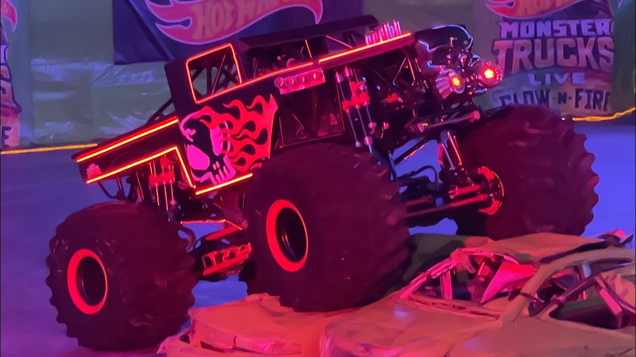 Hot Wheels Monster Trucks Live Glow-N-Fire 2026 - Savannah, GA (01/02/26) Show 1 Highlights
