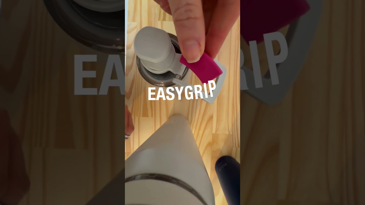 EASY GRIP da #PACCO. Mais prote&ccedil;&atilde;o e estilo para transporta a #garrafatermica que voc&ecirc; ama.