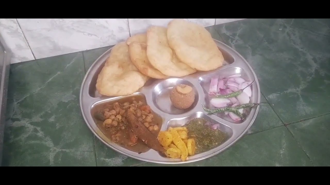 Chhole kulche