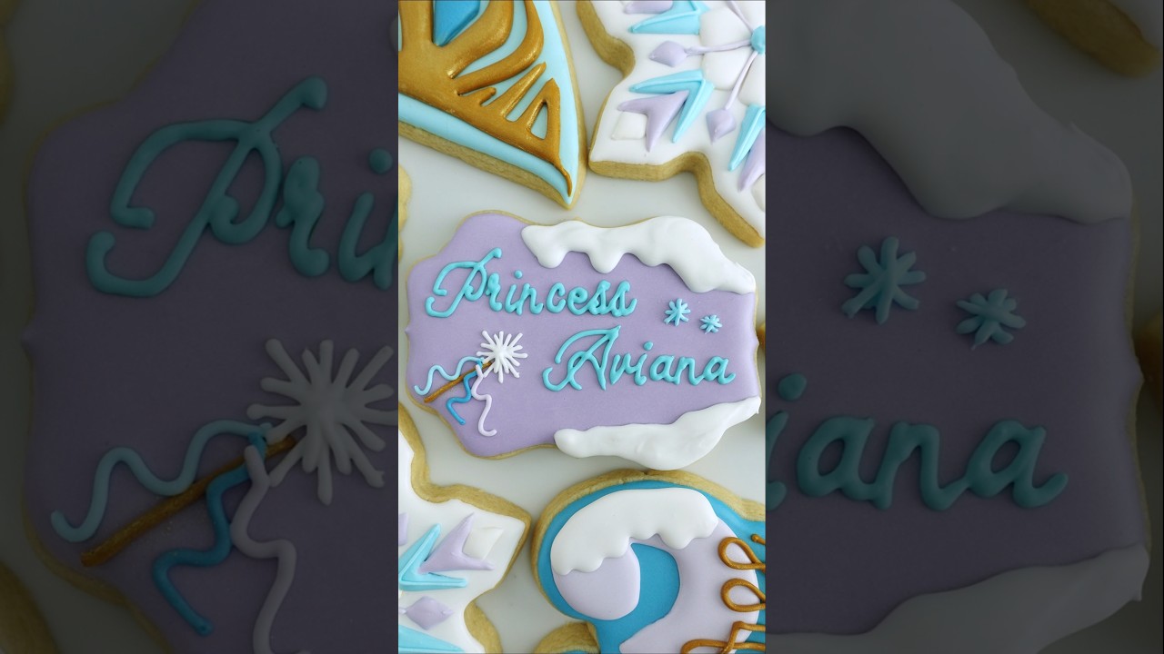 Princess plaque cookie 👑❄️ 