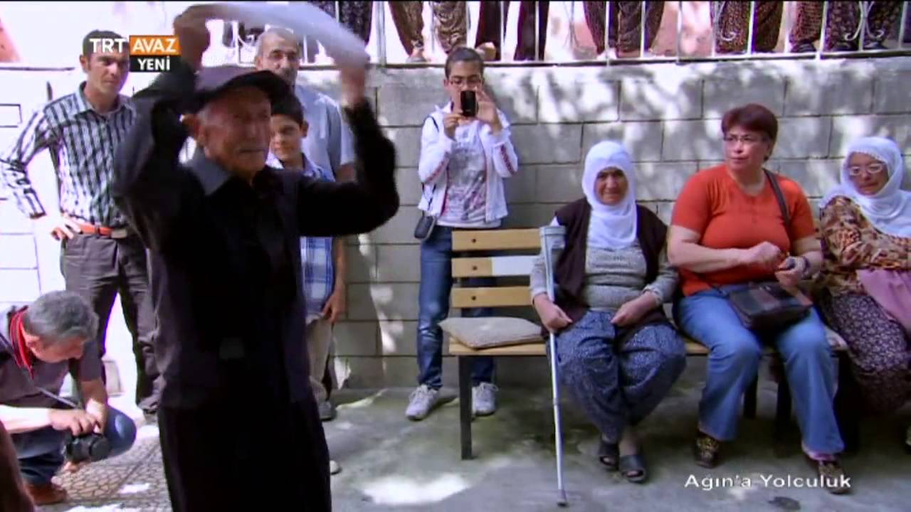 Ağın'da Yöresel Bir Düğüne Konuk Olduk - Ağın'a Yolculuk - TRT Avaz