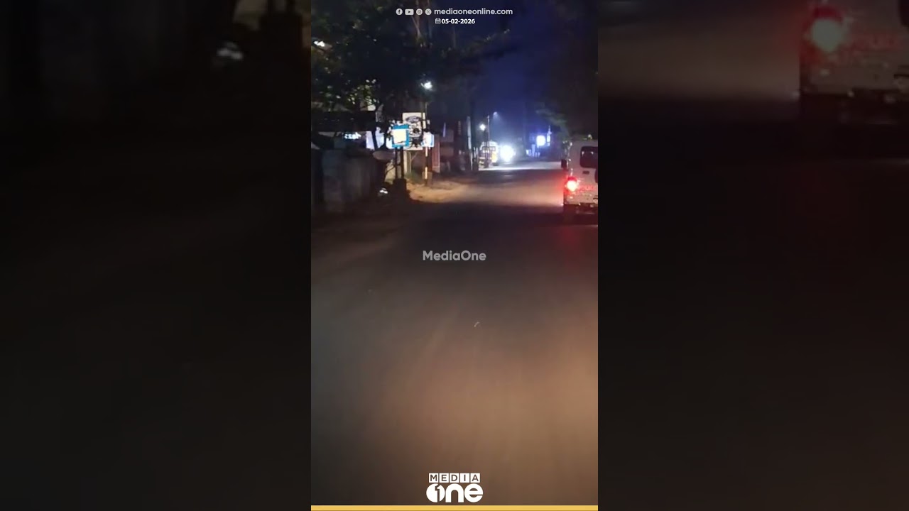 സാറ് അടിച്ച് ഓഫായി കിടക്കുവാണ്... മാവേലിക്കരയിൽ പൊലീസ് ഉദ്യോ​ഗസ്ഥന്റെ അപകടയാത്ര