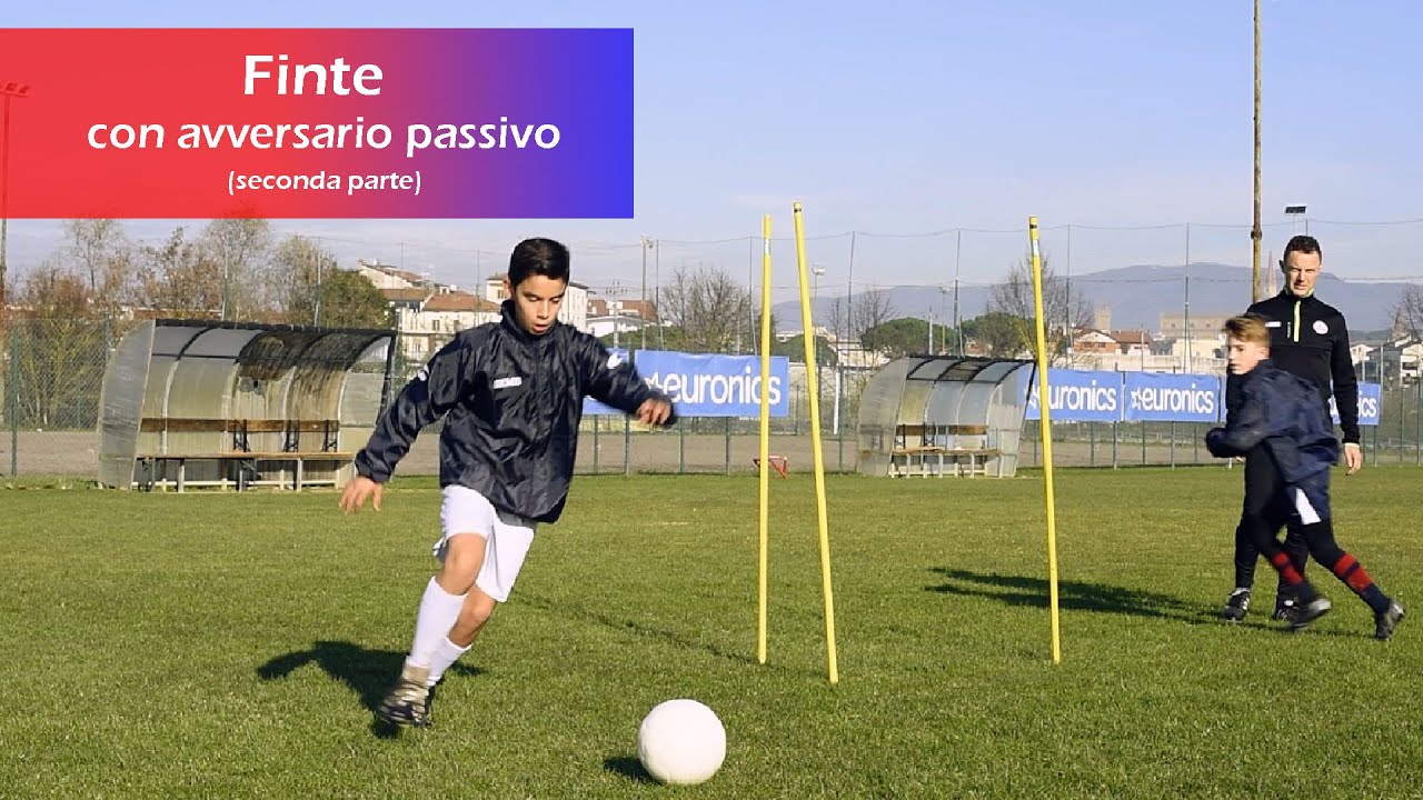 Finte con avversario passivo, allenamento alla tecnica individuale nel gioco del calcio - Parte 2