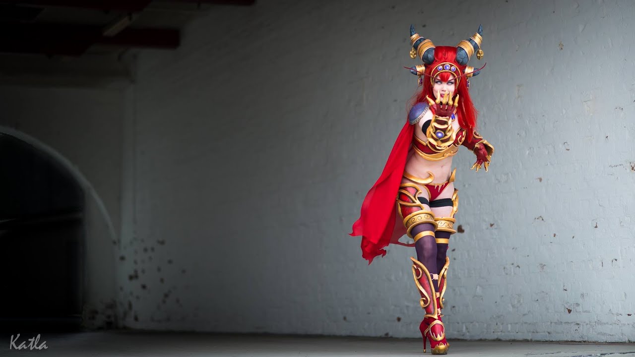 Alexstrasza Performance - Magnificon 2015!