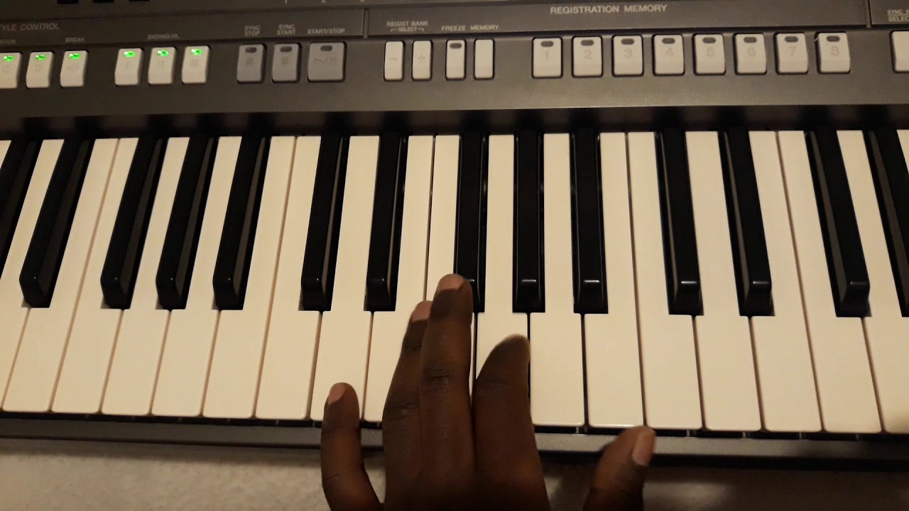 How to play Bass Sebene 2- keyboard