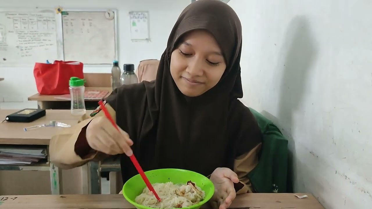 Bihunku Ayam Bawang 🍜😌