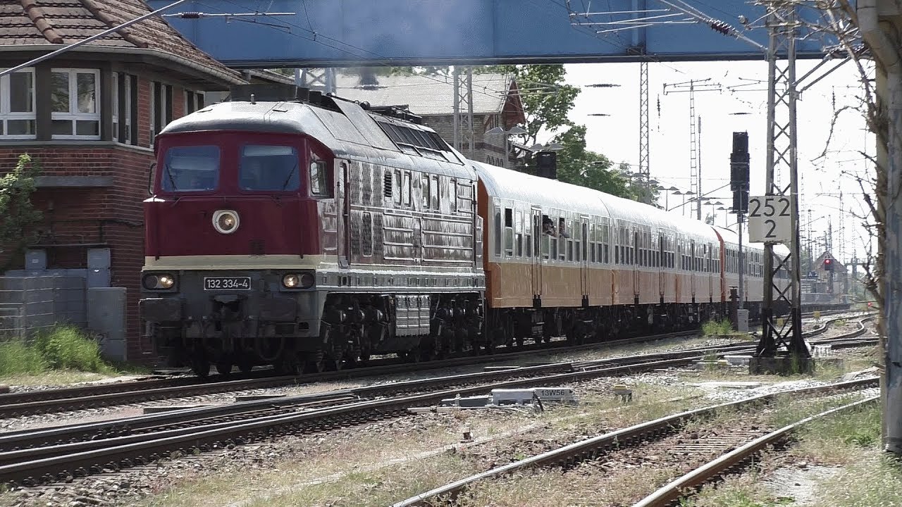 [HD] BR 132 Städte-Express in Bergen auf Rügen DDR [N]ostalgie Pur