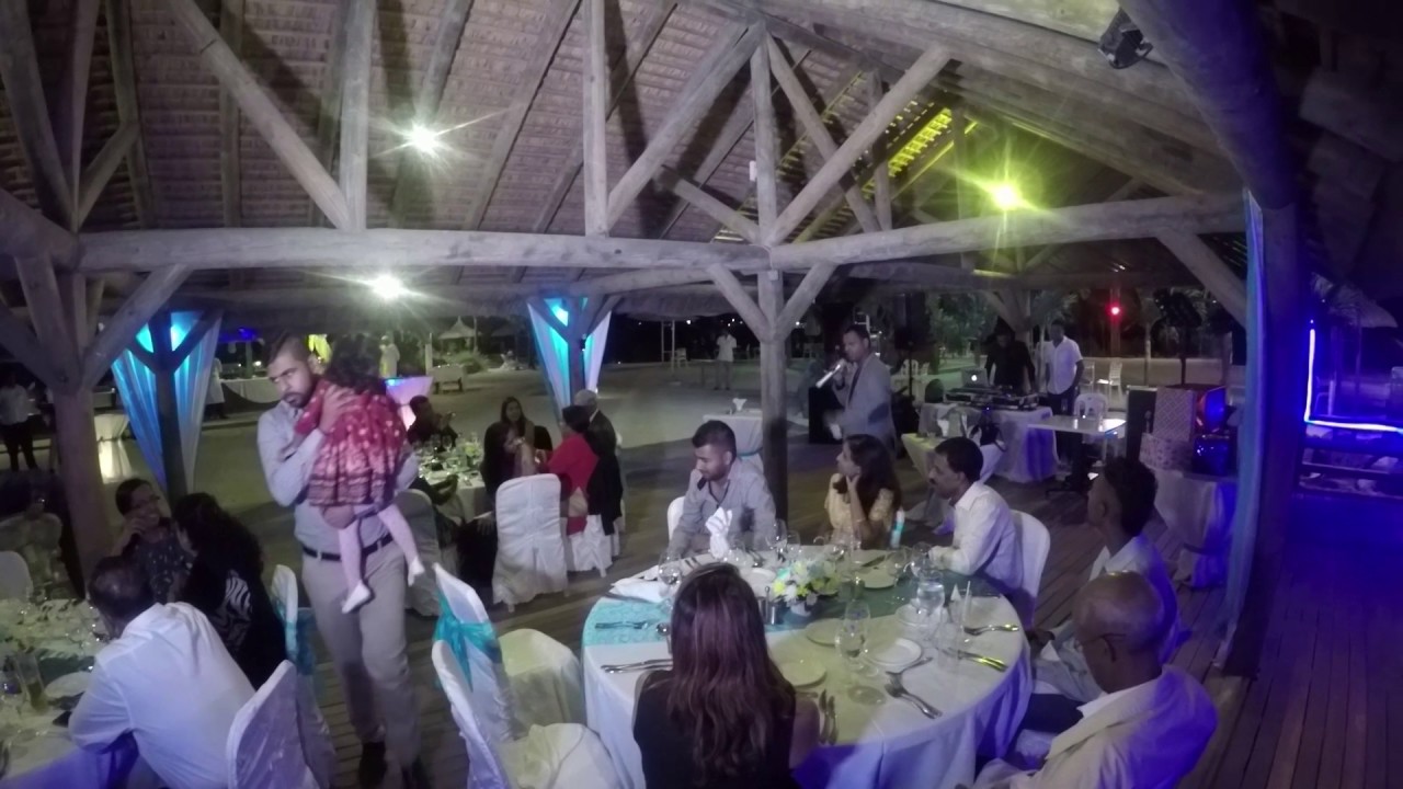 ALAIN NARAINSAMY  LIVE AT ANELIA RESORT & SPA, FLIC-EN-FLAC, MAURITIUS (03 JULY 2017)