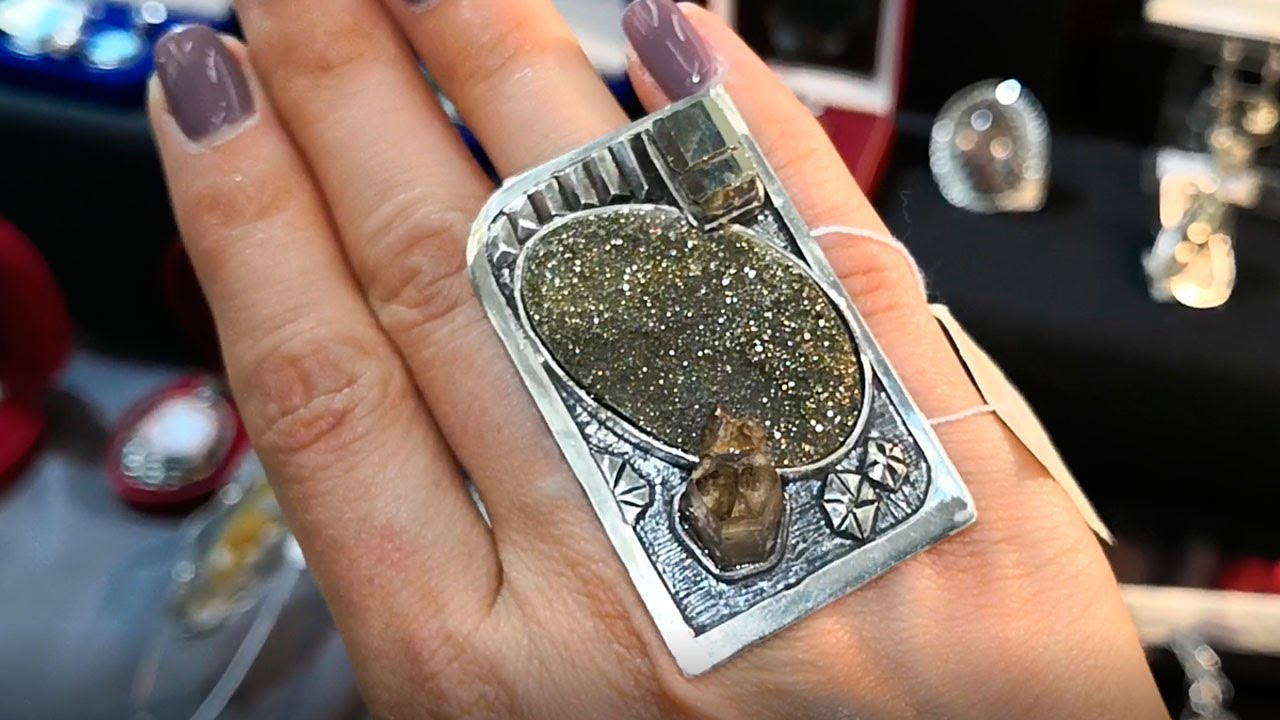 ✨Немного ювелирной выставки Мир камня✨