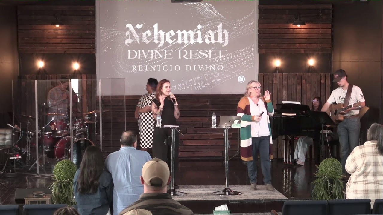 Nehemiah II Bilingual