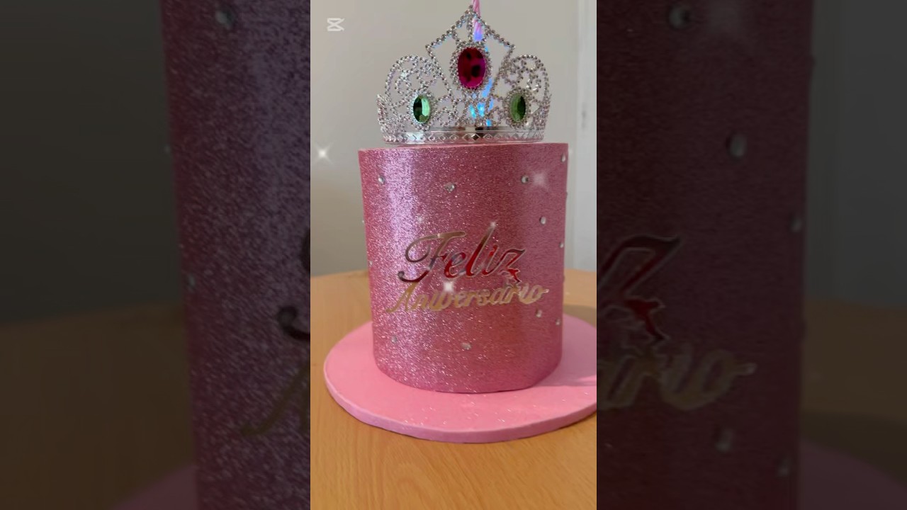 Como Fazer Bolo Fake Simples e Lindo ✨ #diy #bolofake #tiktokviral #princess #fa&ccedil;avoc&ecirc;mesmo #bolo