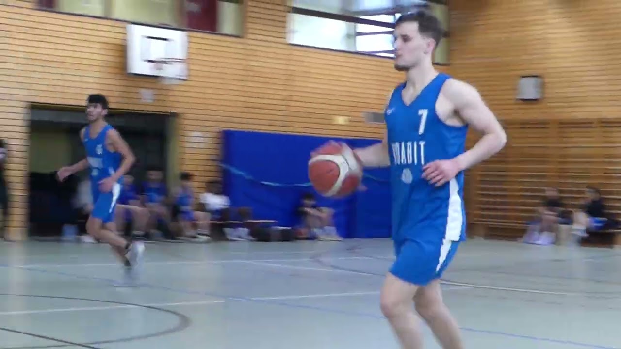 Basketball Dunk BC Lions Moabit vs Berlin Tiger U 20 Oberliga Spiel Februar 2025