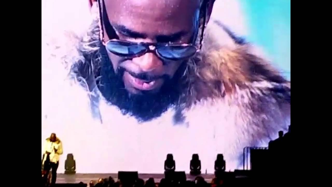 R. Kelly - Sweaty Than A Mf (The Buffet Tour)