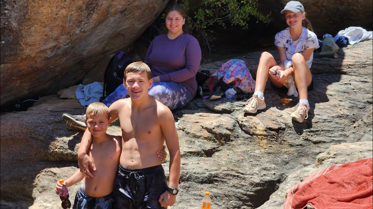 Gifberg Holidayfarm. Rockpool swimming. January 2024.