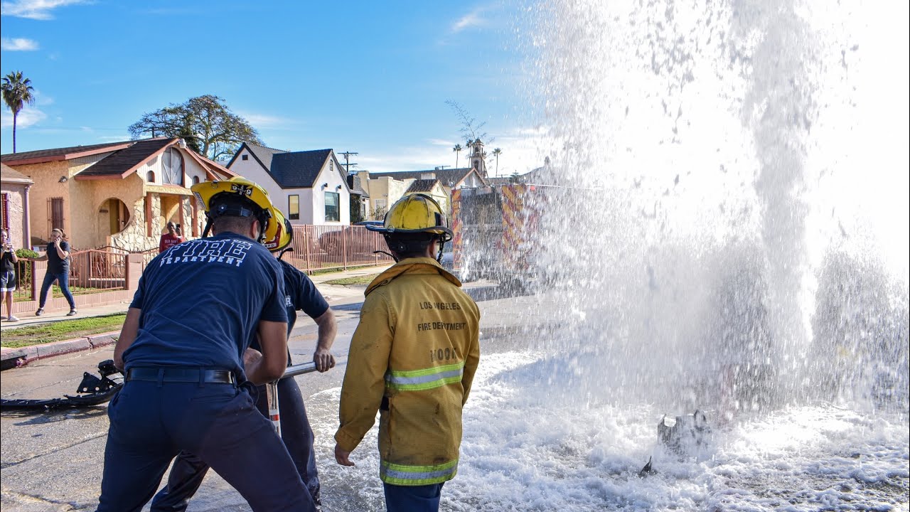 LAFD Task Force & Rescue 66: Auto-Rollover w/ Sheared Hydrant